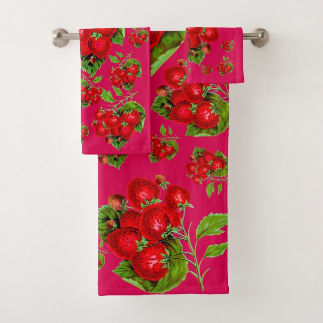 Juicy Strawberry  Bath Towel Set (Insitu)