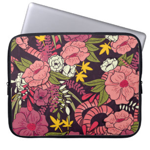 Jungle snakes, tropical flowers, vintage pattern. laptop sleeve