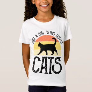 Just A Girl Who Loves Cats T-Shirt