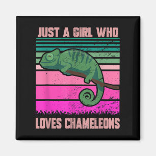 Just A Girl Who Loves Chameleons Funny Quote Lizar Magnet