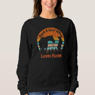 Just A Girl Who Loves Her Horse Retro Sunset Silho Sweatshirt