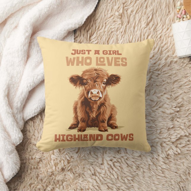 Just a girl who loves Highland Cows Cushion (Blanket)