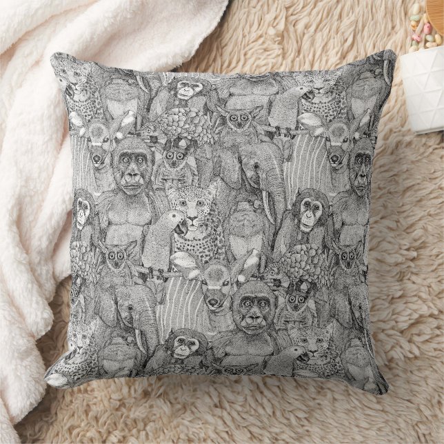 just african jungle animals black white cushion (Blanket)