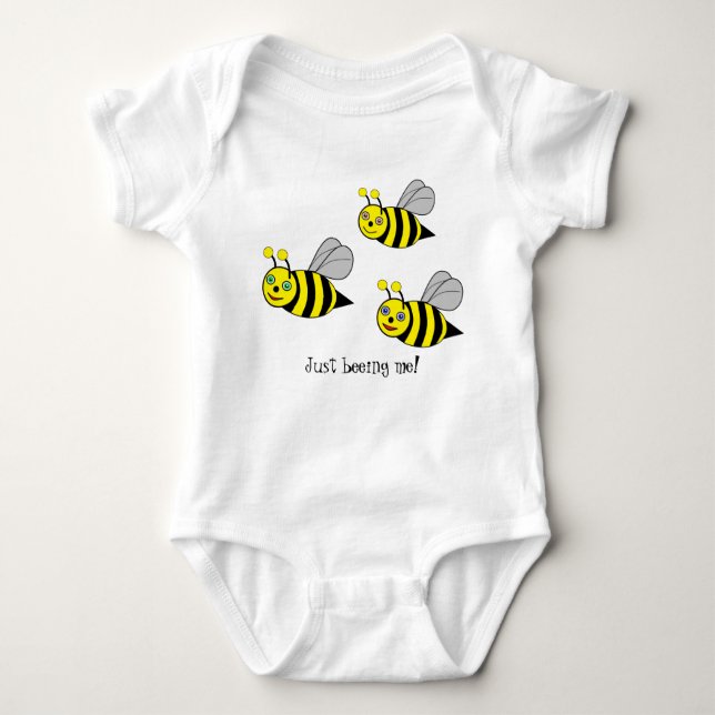 "Just beeing me!" Three bees Bodysuit (Front)
