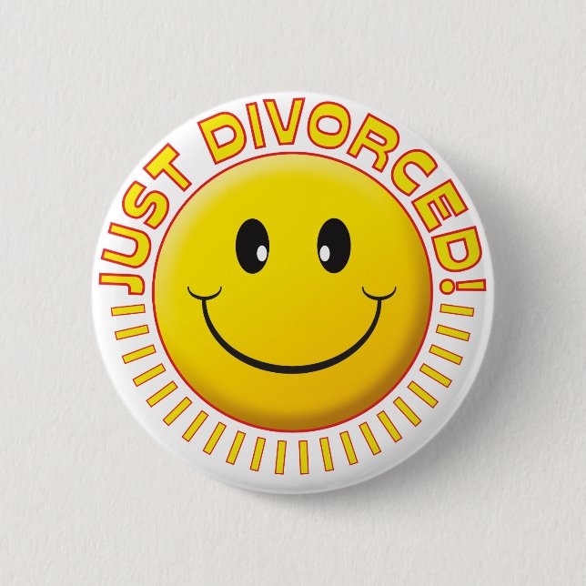 Just Divorced 6 Cm Round Badge (Front)
