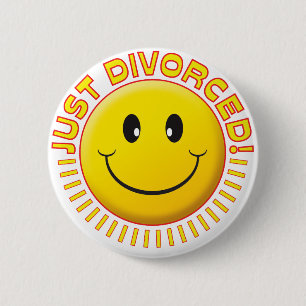 Just Divorced 6 Cm Round Badge