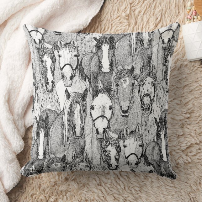 just horses black white cushion (Blanket)