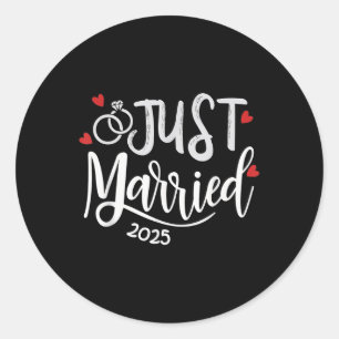 Just Married 2025 - Bride &amp; Groom Wedding Ring Classic Round Sticker