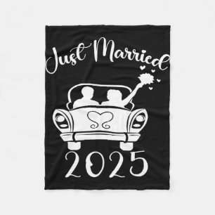 Just Married 2025 Wedding Rings Matching Couple Ne Fleece Blanket
