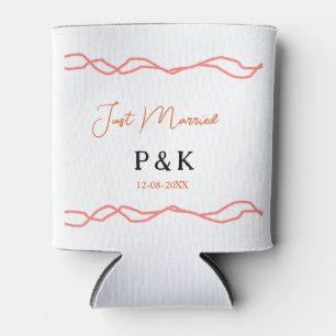 Just married add couple name date red vintagborder can cooler
