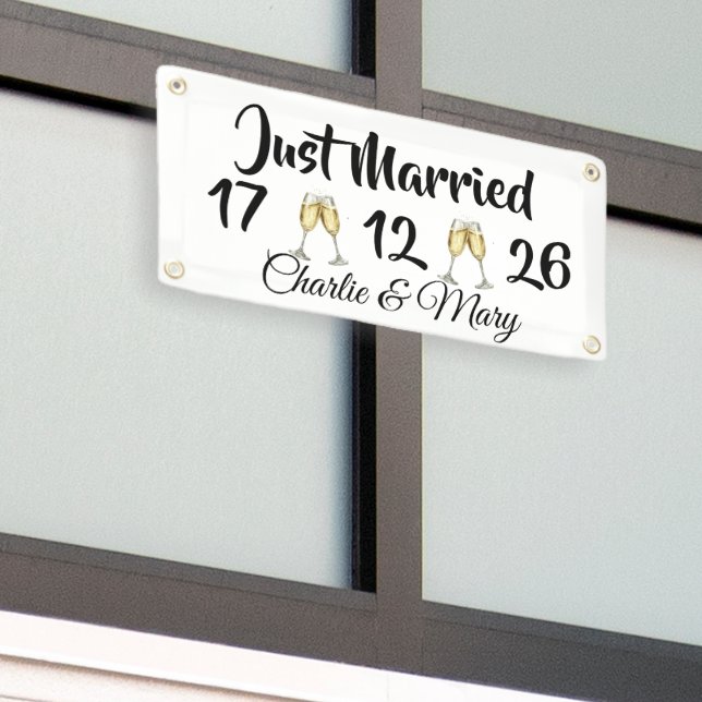 Just Married personalised Banner (Outside Building)