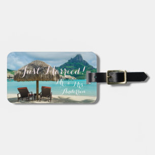 Just married tropical honeymoon trip luggage tag
