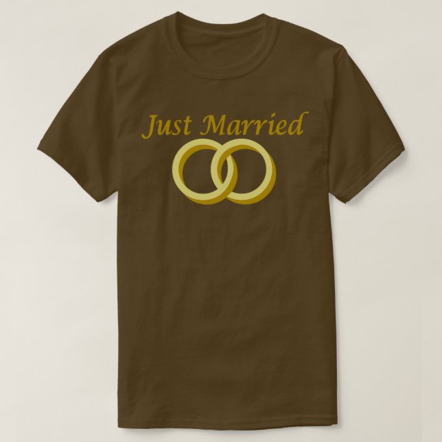 Just married wedding rings T-Shirt (Design Front)