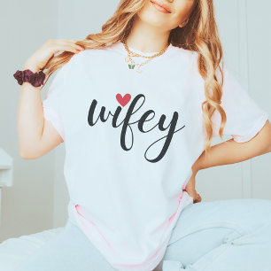 Just Married Wifey Modern Elegant simple Script T-Shirt