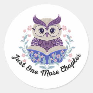 Just one more chapter - Book Lover - Reader Classic Round Sticker