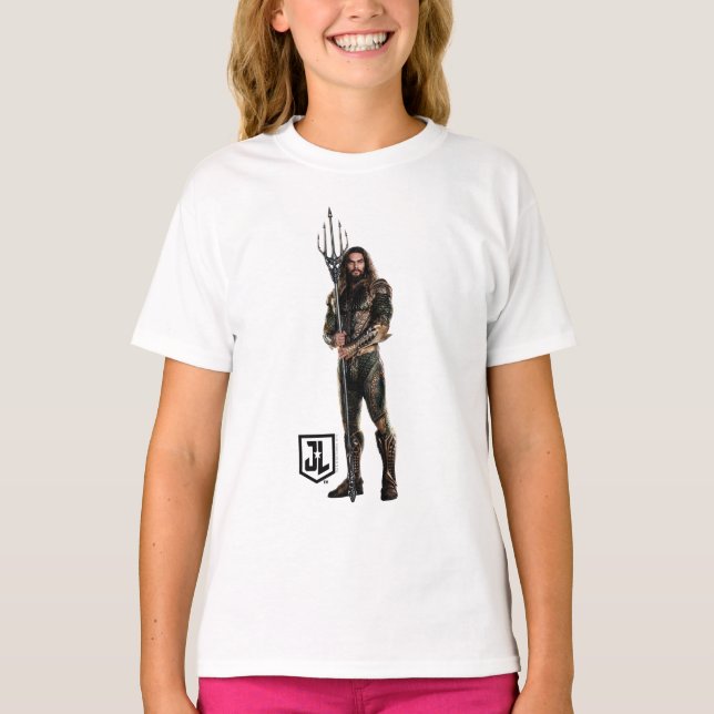 Justice League | Aquaman On Battlefield T-Shirt (Front)