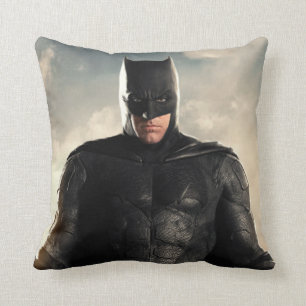 Justice League   Batman On Battlefield Cushion