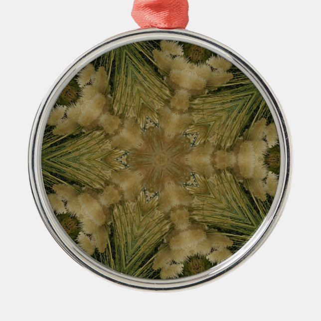 Kaleidoscope Design Star from Pampas Grass Green Metal Tree Decoration (Front)