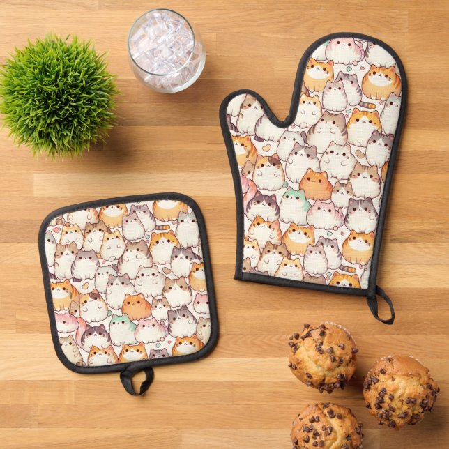 Kawaii Chubby Cartoon Cats With Hearts Oven Mitt & Pot Holder Set (Top Down)