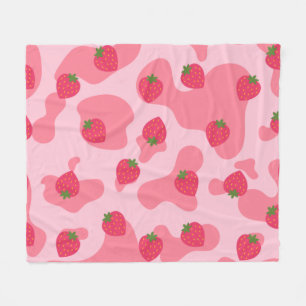 kawaii strawberry cow pattern fleece blanket