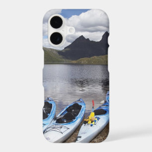 Kayaks, Cradle Mountain and Dove Lake, Cradle
