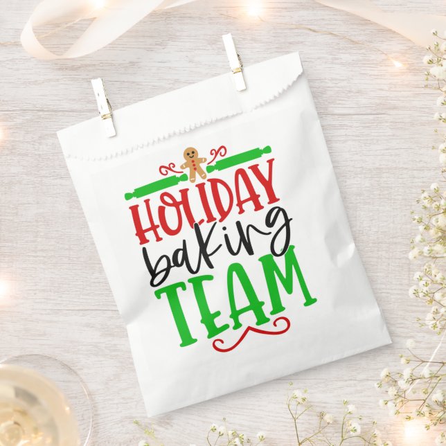 Keep or design your own -White Favour Bags (Clipped)