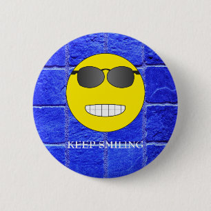Keep Smiling 6 Cm Round Badge