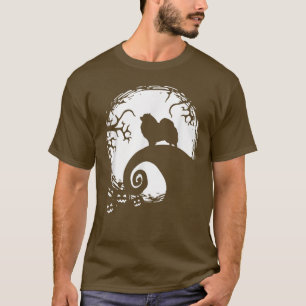 Keeshond And Moon Halloween  T-Shirt