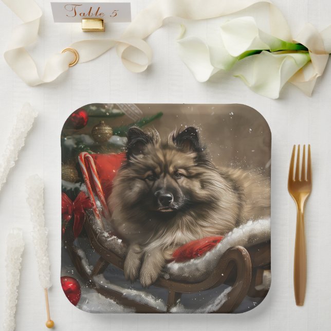 keeshond Dog Christmas Festive  Paper Plate (Wedding)