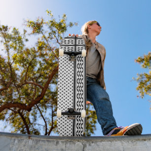 Keffiyeh Symbol of Palestine Resistance Pattern Skateboard