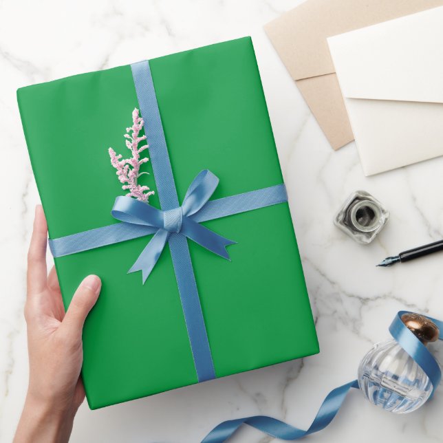 Kelly Green, Spring Colour Minimalist Wrapping Paper (Gifting)