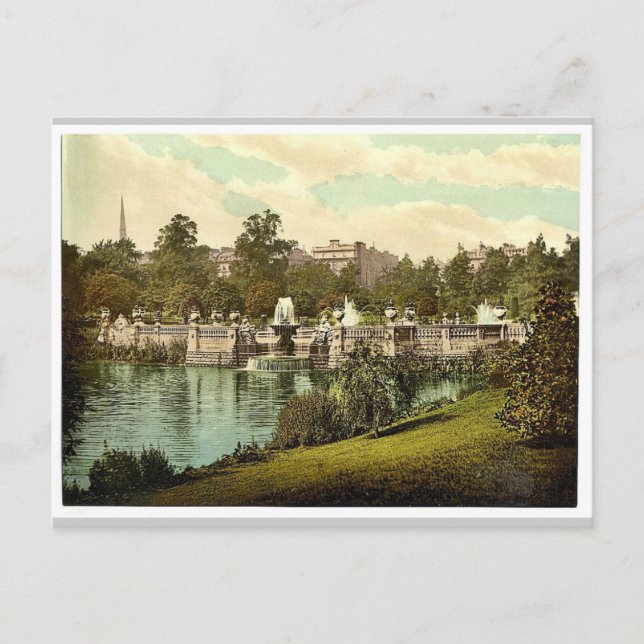 Kensington Gardens, the fountains, London, England Postcard (Front)