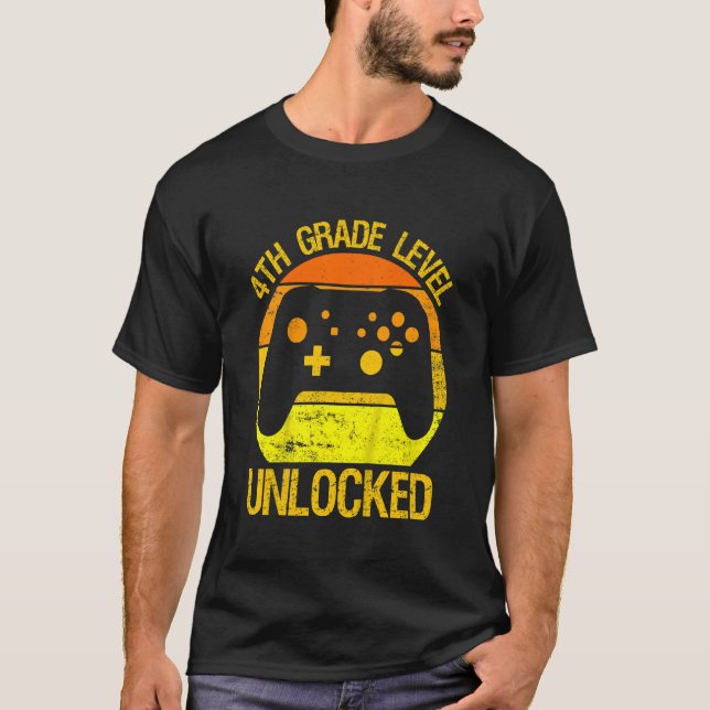 Kids 4th Grade Level Unlocked Video Game Retro Vin T-Shirt (Front)