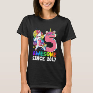 Kids 5 Year Old Dabbing Unicorn Awesome 2017 5th B T-Shirt