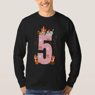 Kids 5th Cat Birthday Celebrant 5 Year Old Kitten  T-Shirt