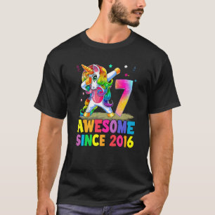 Kids 7 Years Old Gifts Girls Boys Teens 7th Birthd T-Shirt