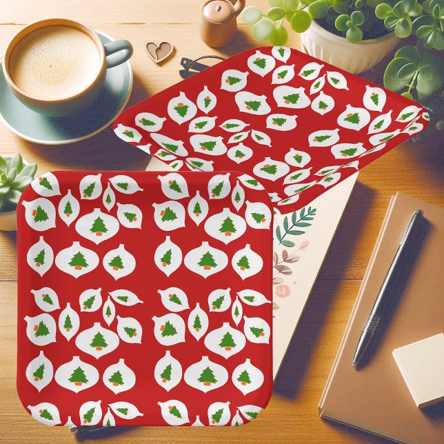 Kids Green Christmas Tree Ornament Red Party Fun Paper Plate (Kids Green Christmas Tree Ornament Red Party Fun Paper Plates)