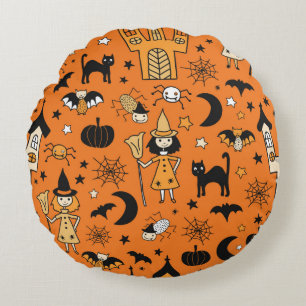 Kids Halloween background. Seamless vintage patter Round Cushion