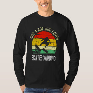 Kids Just A Boy Who Loves Skateboarding Vintage Re T-Shirt