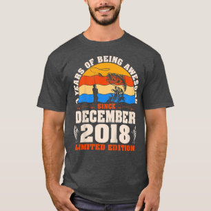 Kids Retro December 2018 4 Year Old Fishing Lovers T-Shirt