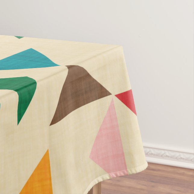 Kilim triangle pattern beige tablecloth (In Situ)