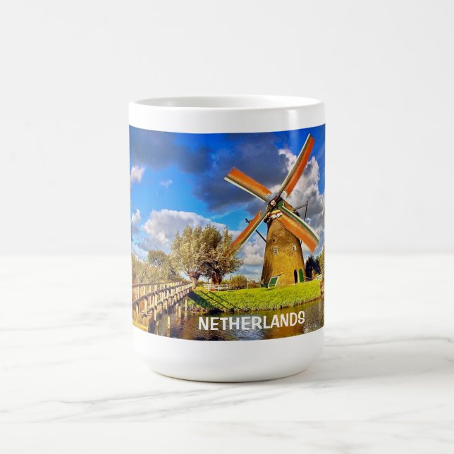 KINDERDIJK, NETHERLANDS COFFEE/TEA MUG (Center)
