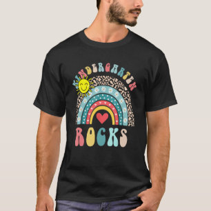 Kindergarten Rocks Cute Rainbow Heart First Day Of T-Shirt