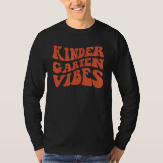 Kindergarten Vibes  Retro Colorful And Groovy Scho T-Shirt