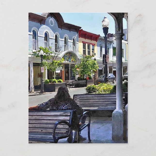 Kingston NY - Relaxing on N Front St Postcard (Front)