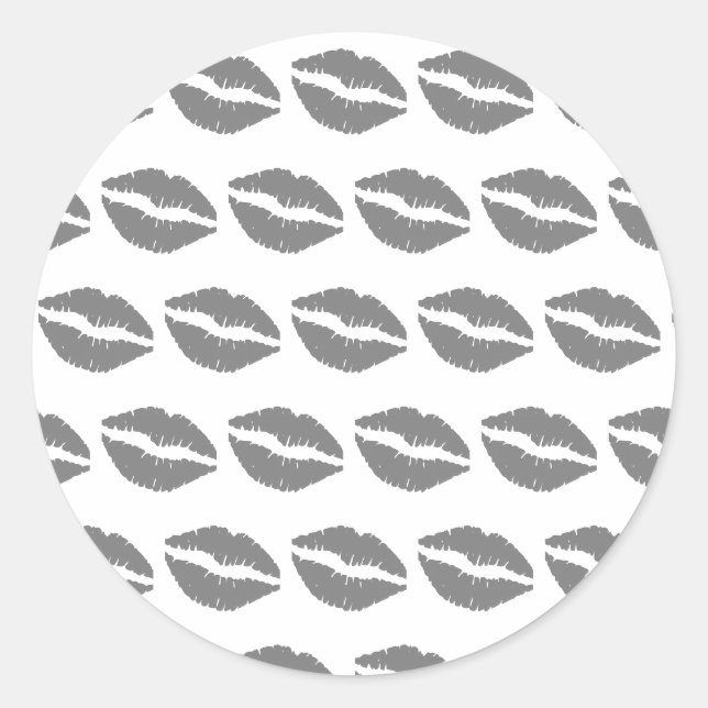 KISS CLASSIC ROUND STICKER (Front)