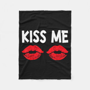 Kiss Me Funny Couples Tee Valentine's Day Couple M Fleece Blanket