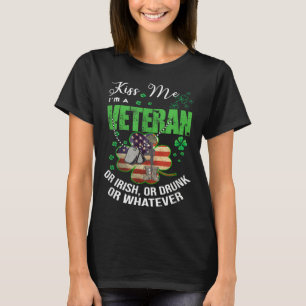 Kiss Me I m A Veteran Irish American Shamrock Flag T-Shirt