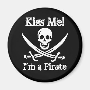 Kiss Me! I'm a Pirate Magnet