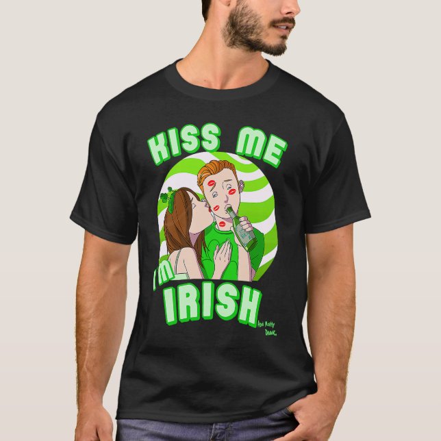 Kiss Me I'm Irish Couple  St Patricks Day T-Shirt (Front)